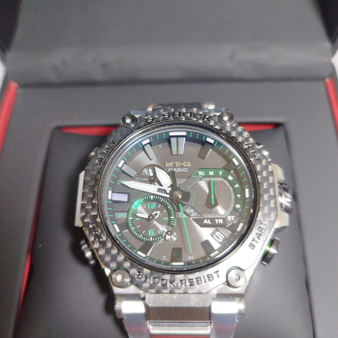 カシオ　ジーショックMTG-B2000XD-1AJF　高性能　希少　高級