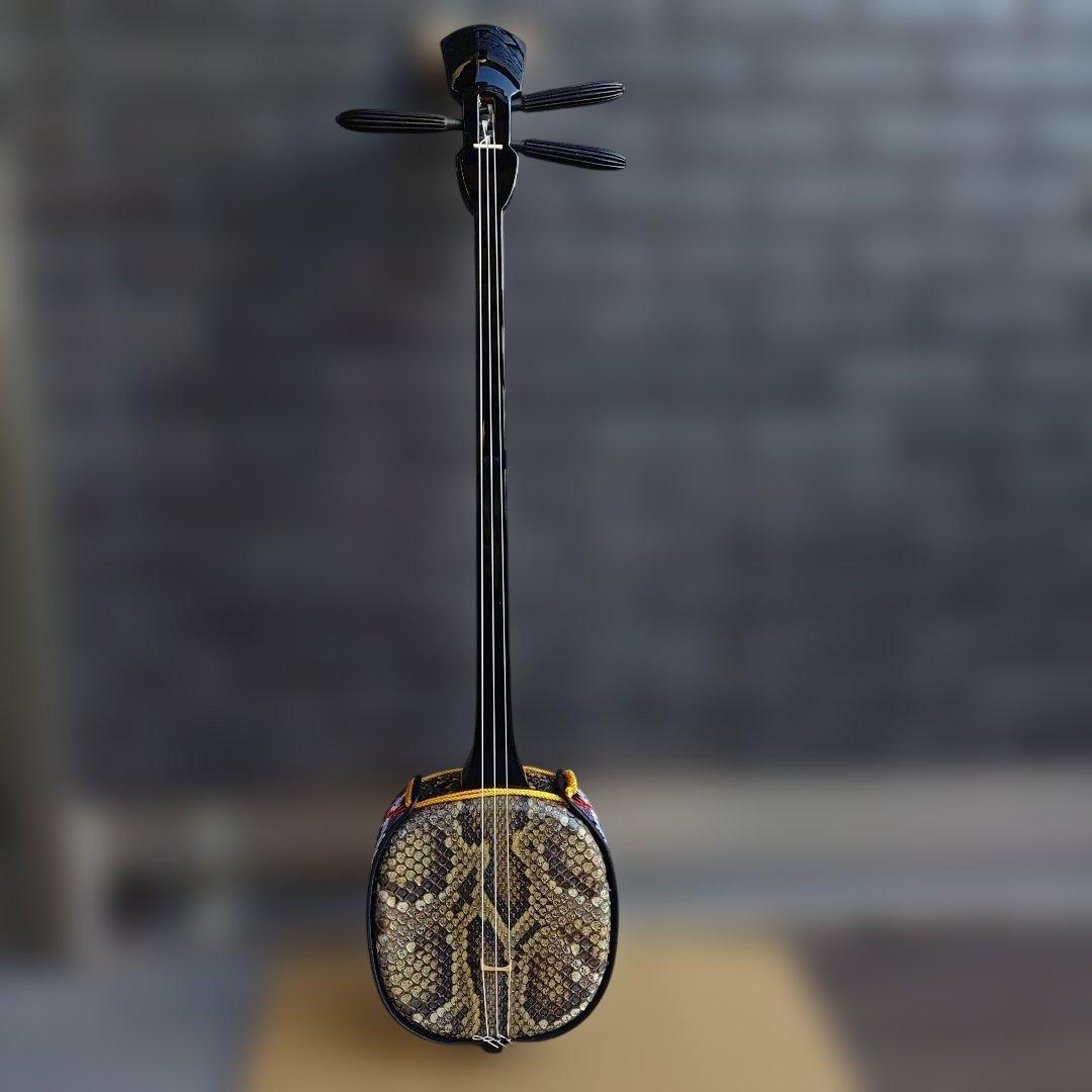 米須三線店 黒塗り強化二重貼り 500g 名店の高級三線