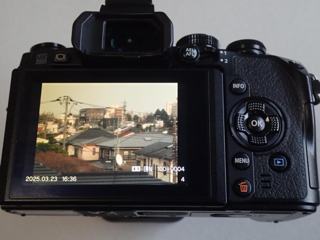 Olympus E-M1 美品 レンズ付