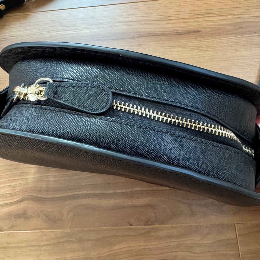 【美品】A.P.C. ハーフムーンバッグ　ブラック