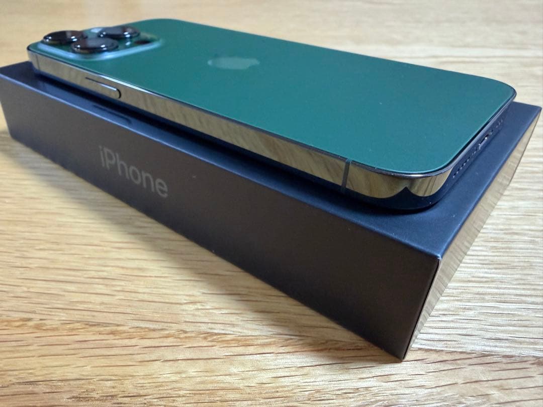 値下げ中　美品Apple iPhone13 Pro アルパイングリーン 256