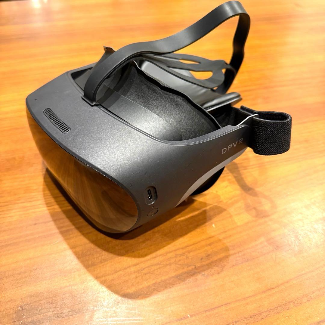 DPVR P2 VRヘッドセット