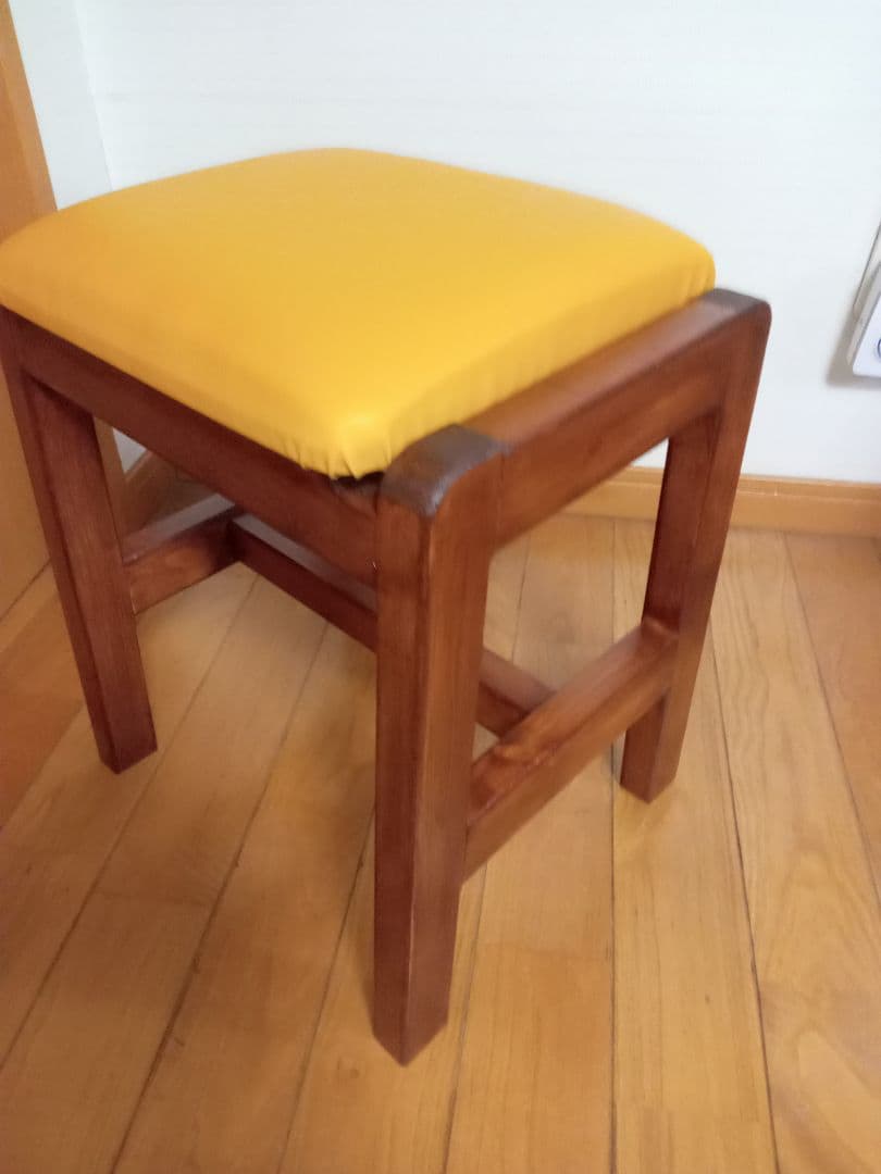 ゆったりスツール　（カラシ、紺）２脚