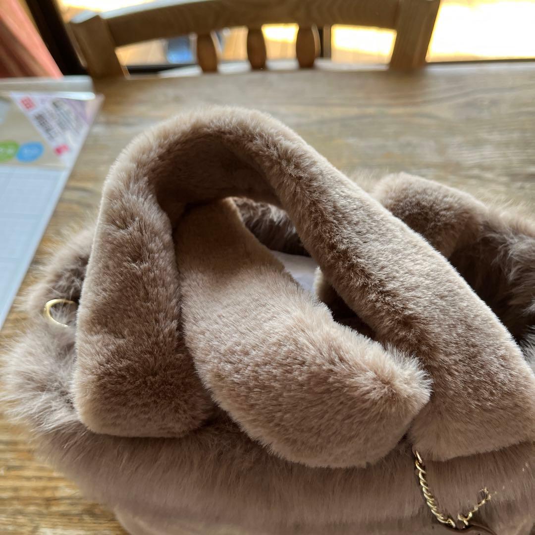 Samantha Thavasa ファーショルダーバッグ