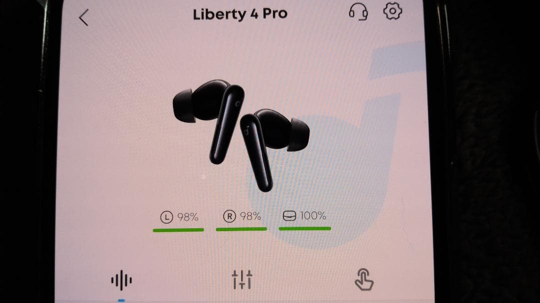 Liberty 4 Pro ワイヤレスヘッドセット