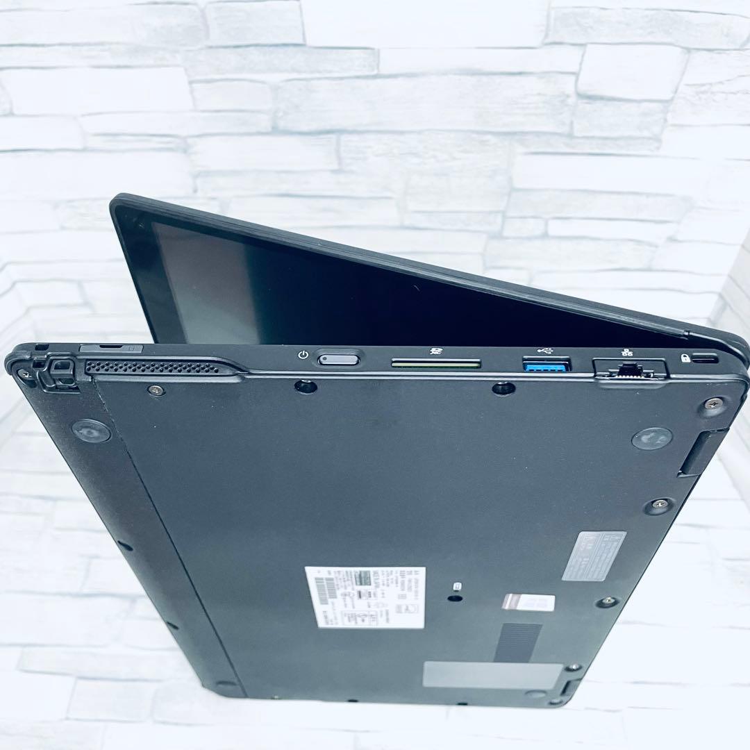 超美品　富士通 2in1ノートPC 第10世代core i5 オフィス LTE