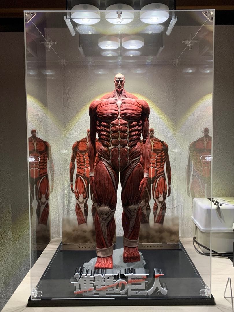 進撃の巨人　一番くじ　超大型巨人　ラストワン