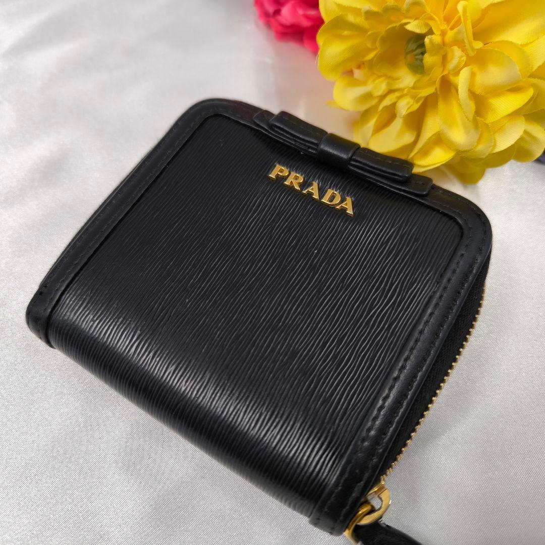 極美品!現行【PRADA】2つ折り財布 ヴィッテロムーブ 1ML522 黒
