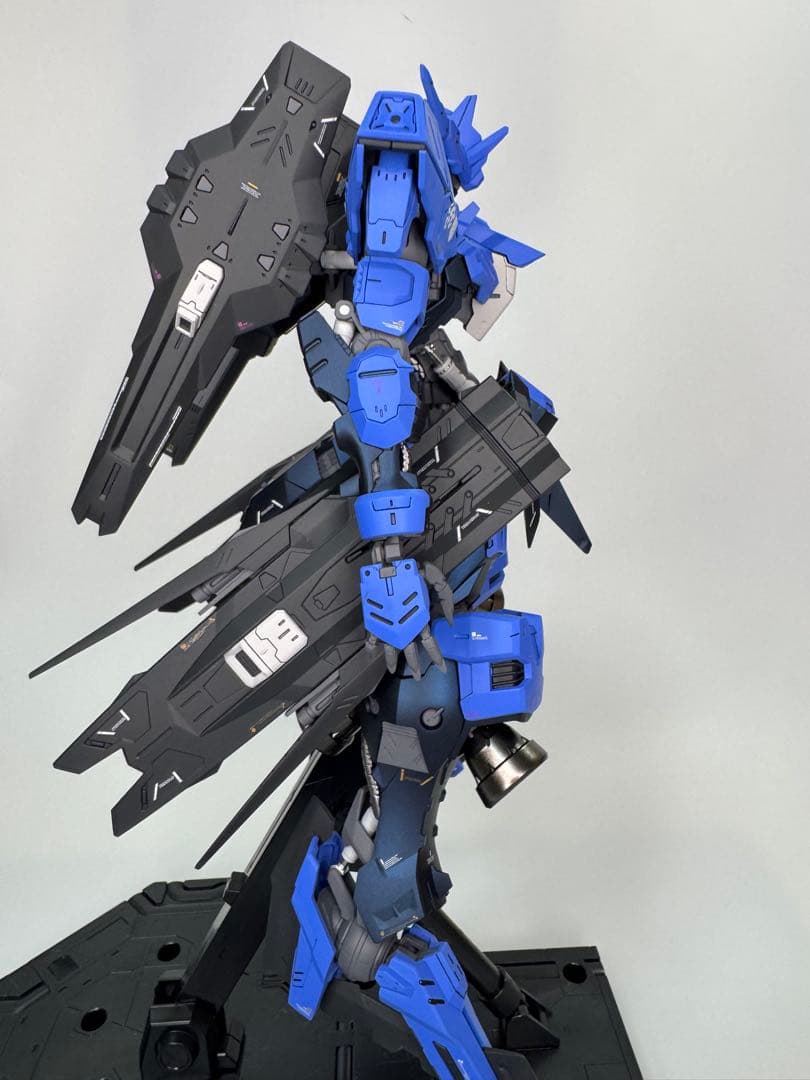 【大幅値下げ】MG 1/100 ガンダムヴィダール【塗装済み完成品】